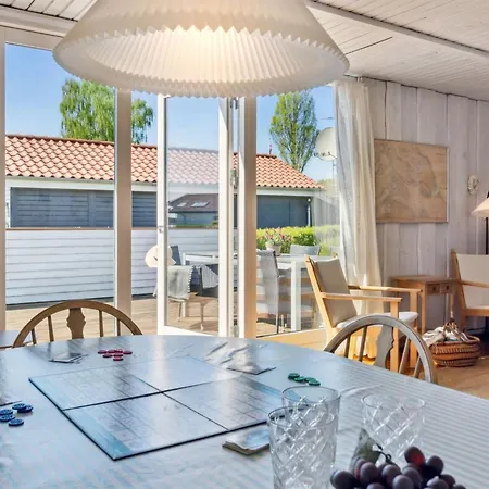Hira - 200m From The Sea By Interhome Egernsund