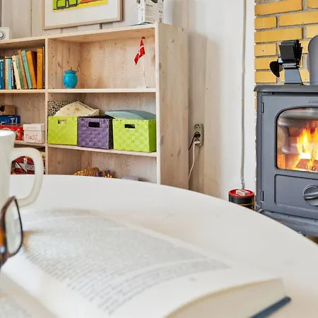 Hira - 200m From The Sea By Interhome Egernsund