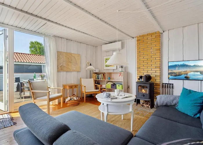 Hira - 200m From The Sea By Interhome Holiday home